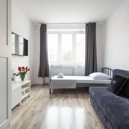 Sleepy3city 10 Lutego 23 Apartman