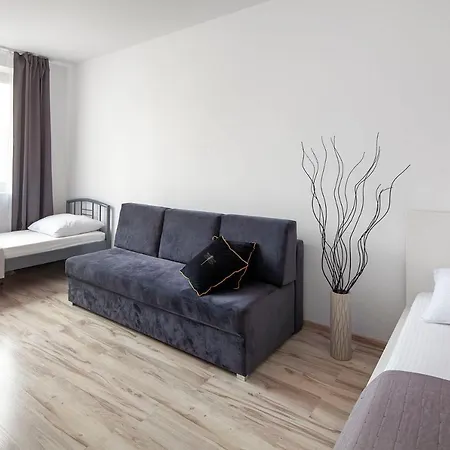 Sleepy3city 10 Lutego 23 Гдыня