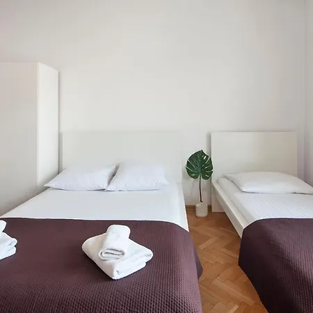 Lägenhet Sleepy3city 10 Lutego 23