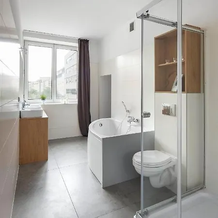 Sleepy3city 10 Lutego 23 Lägenhet Gdynia