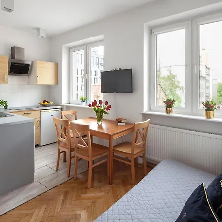 Апартаменты Sleepy3city 10 Lutego 23