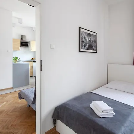 Sleepy3city 10 Lutego 23 Гдыня