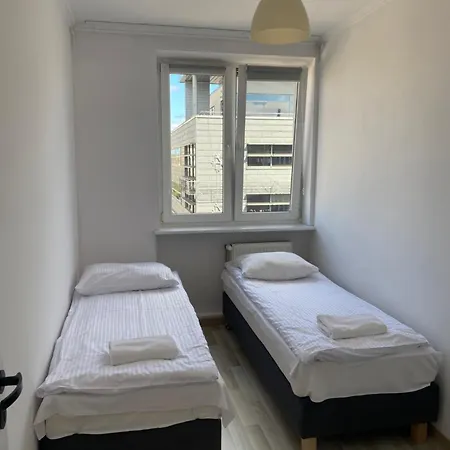 Sleepy3city 10 Lutego 23 Lägenhet Gdynia