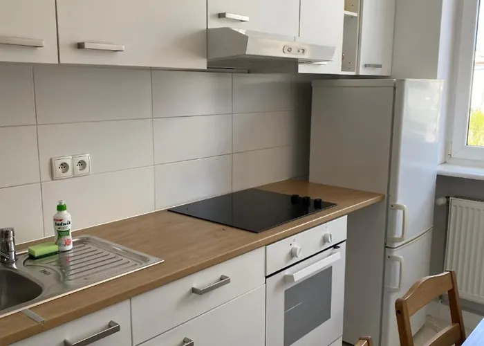 Sleepy3city 10 Lutego 23 Apartman *